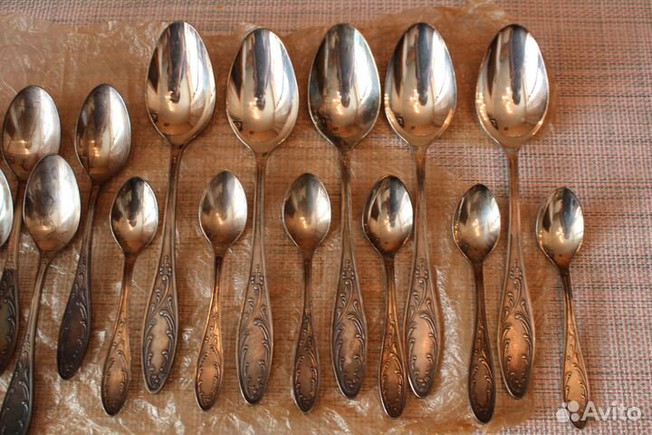 Десертные,чайные,кофейны ложки серебрение мельхиор