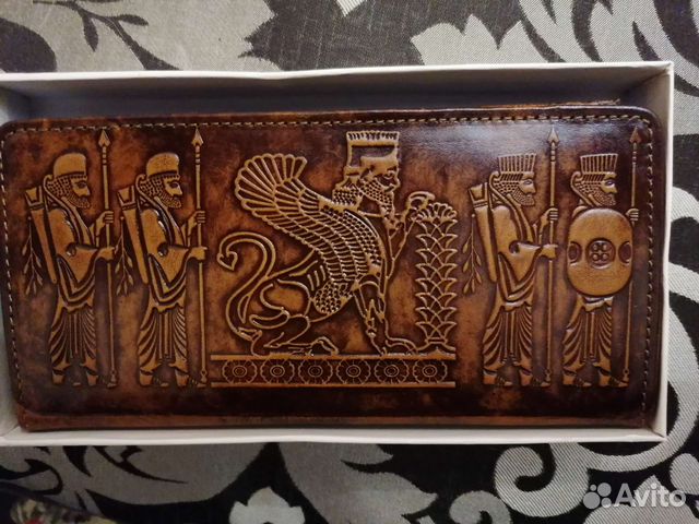 Кожаное новое портмоне