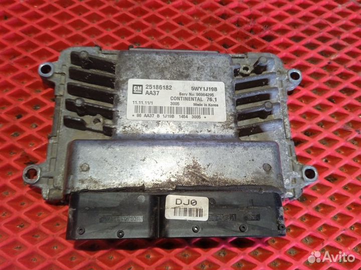 Блок управления двс Chevrolet Cruze