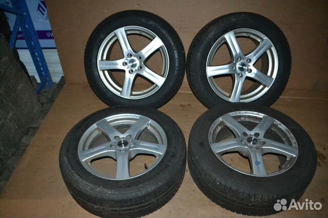 Диски R17 с всесезонными шинами 235 55 17