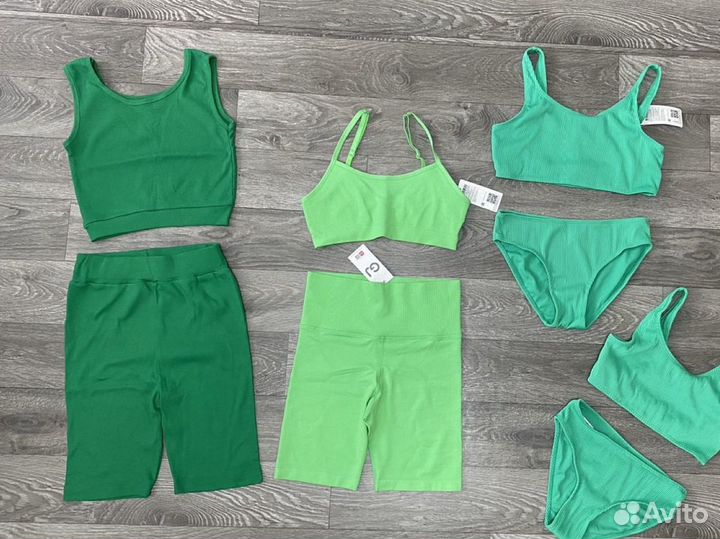 Комплект, купальник новый XS, S