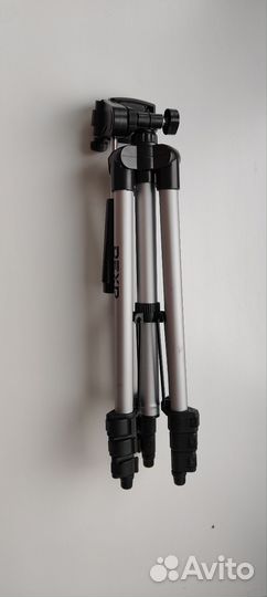 Штатив напольный dexp WT-3110