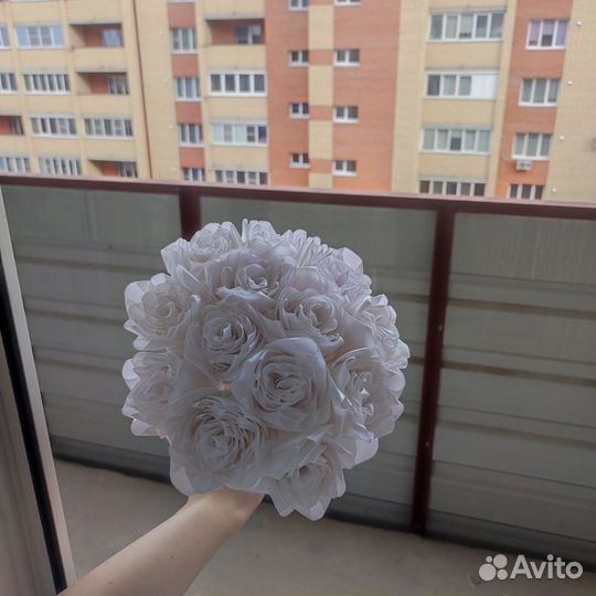 Букет роз из атласных лент