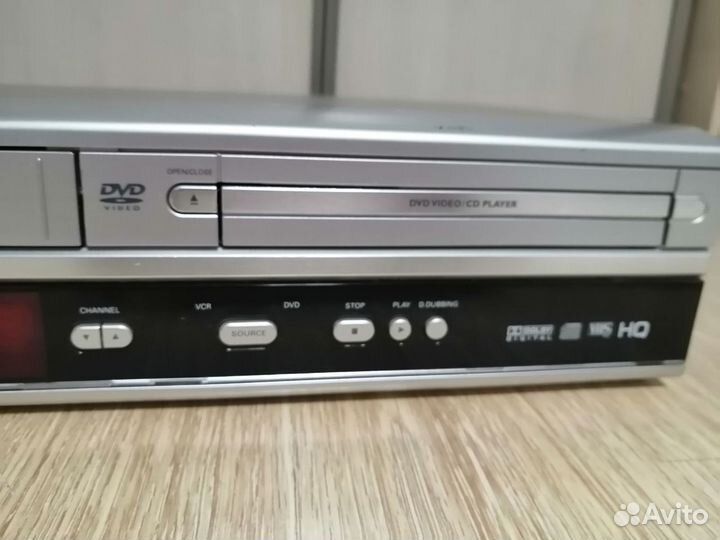 Philips dvp-3050v,dvd/cd/vhs медиаплеер