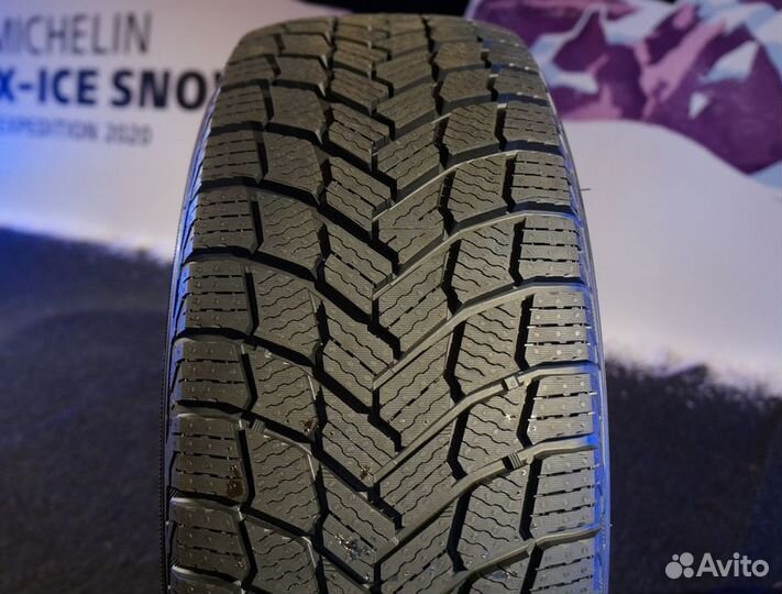 Michelin X-Ice Snow SUV 275/45 R20