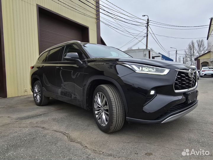 Toyota Highlander 2.0 AT, 2024, 5 км