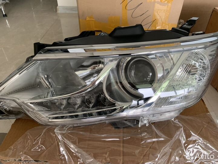 Фары линзовые Toyota Camry V55