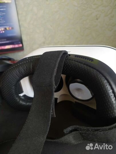 Очки виртуальной реальности для телефона