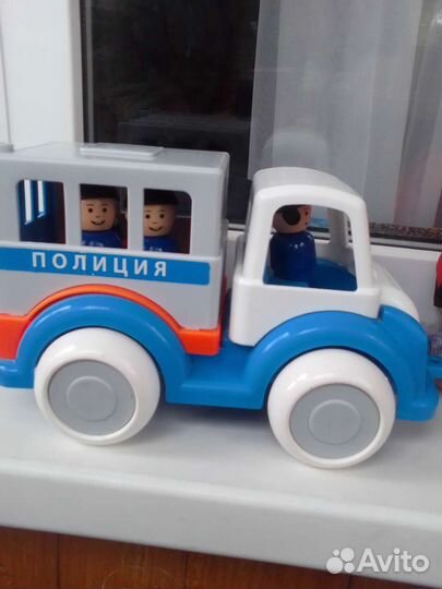 Машина полиция