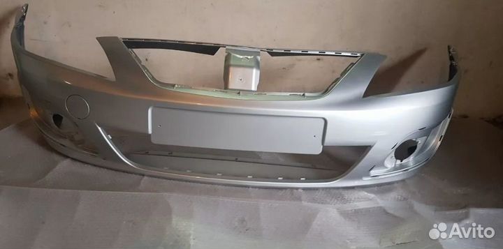 Бампер передний Ларгус. Платина