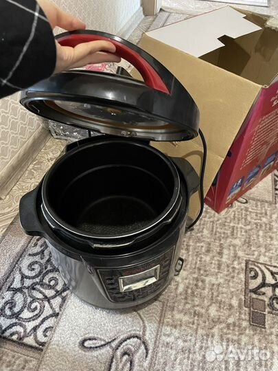 Мультиварка новая