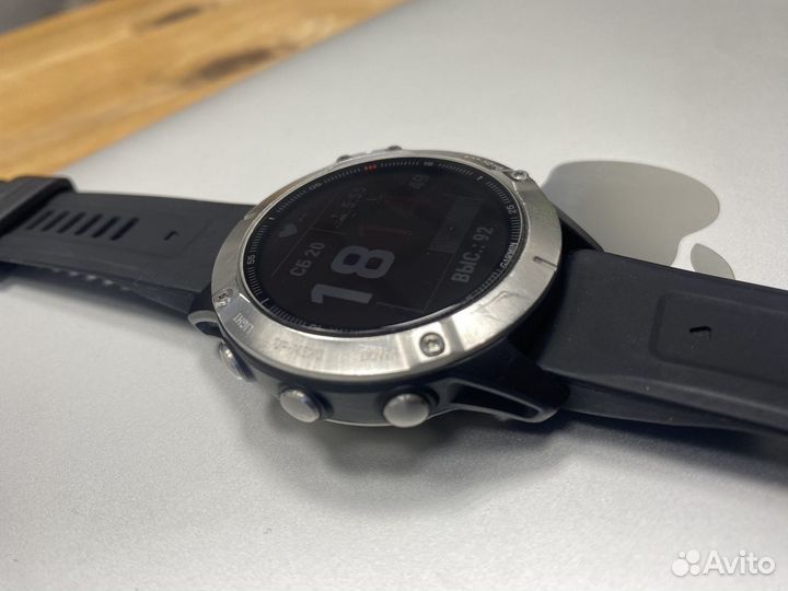 Часы Garmin Fenix 6