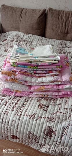 Бортики в кроватку