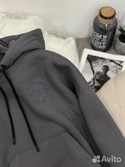 Спортивный костюм женский