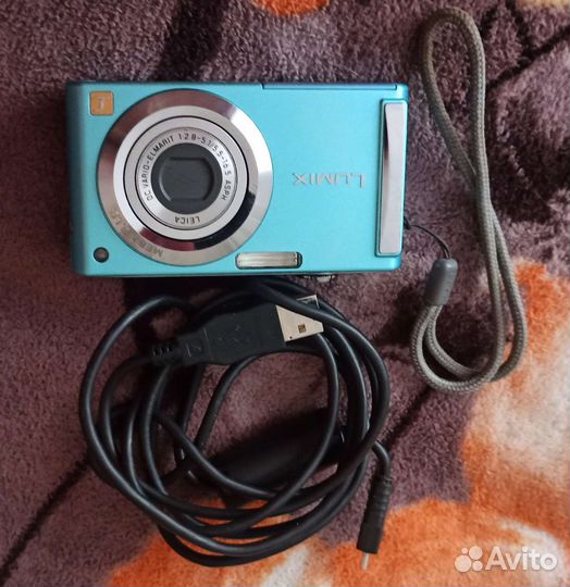 Компактный фотоаппарат Panasonic Lumix DMC FS 3