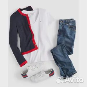 Женская куртка с открытым передом и контрастной от