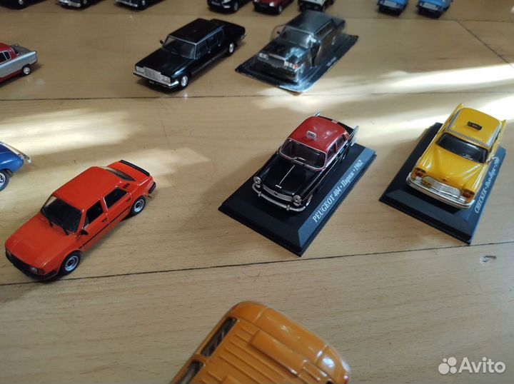 Модели автомобилей и самолётов 1:43 DeAgostini