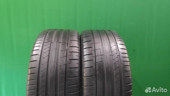 Pirelli P Zero PZ4 265/35 R22 102V