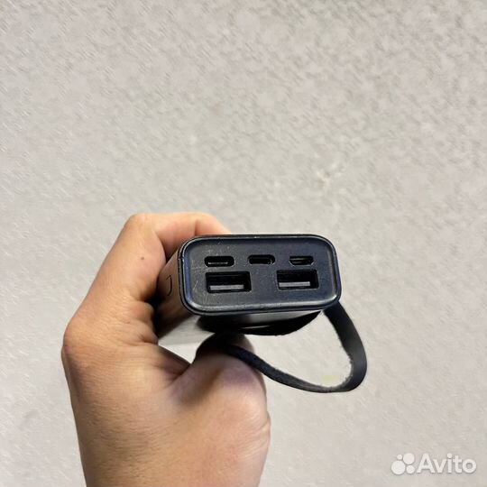 Портативный аккумулятор hoco с экраном