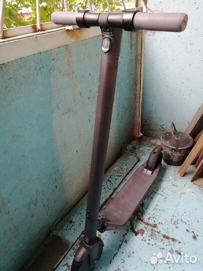 Электросамокат Ninebot Kickscooter ES2