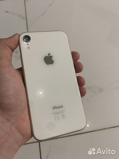 iPhone Xr, 64 ГБ