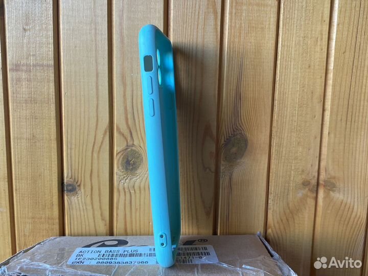 Чехол на iPhone 11