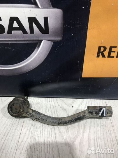 Наконечник рулевой Nissan almera G15 Лев