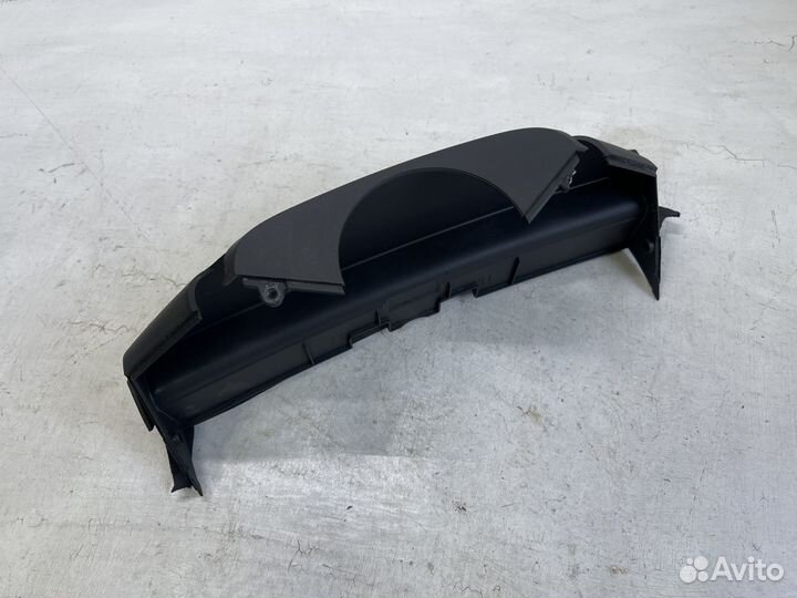 Накладка торпеды под руль для Opel Vectra C