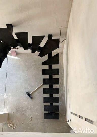 Металлокаркас для лестницы 