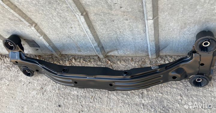 Задняя балка подвески Hyundai Tucson Kia Sportage