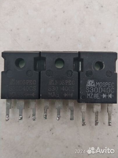 Диод Шоттки S30D40C Mospec