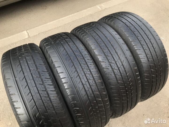 Dunlop Grandtrek ST30 225/60 R18