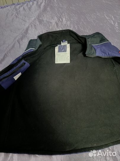 Меховая жилетка новая