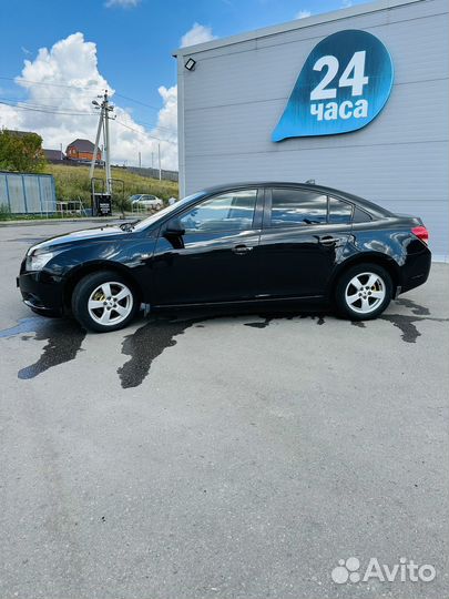 Chevrolet Cruze 1.6 МТ, 2011, 140 000 км