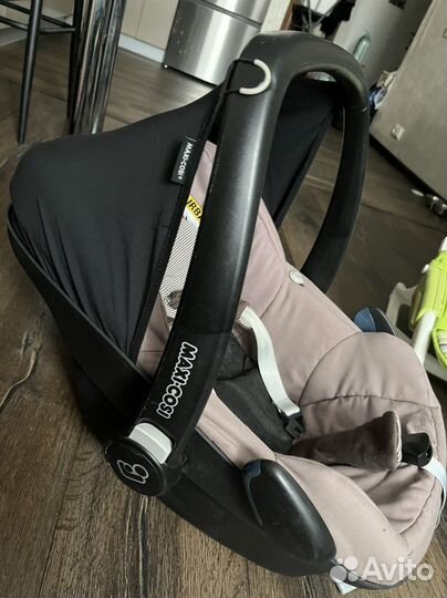 Автокресло Maxi Cosi pebble
