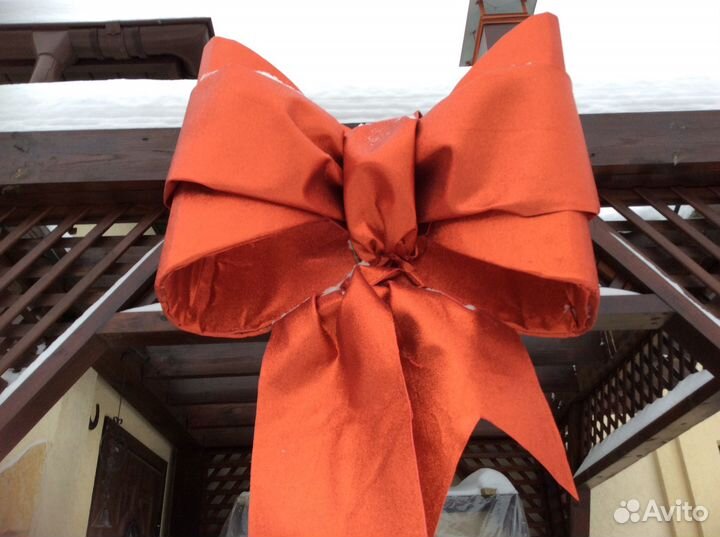 Гигантский бант