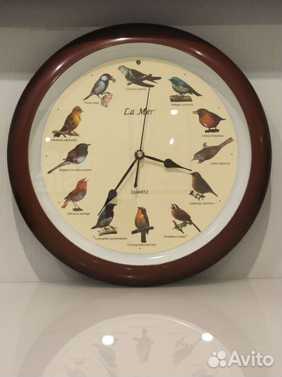 Часы с поющими птицами