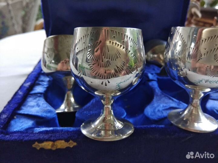 Комплект мельхиоровых рюмок из СССР