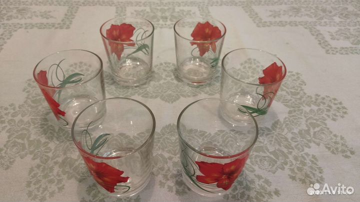 Стаканы, рюмки, стопки