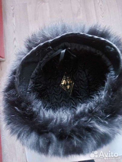 Женская медовая шапка