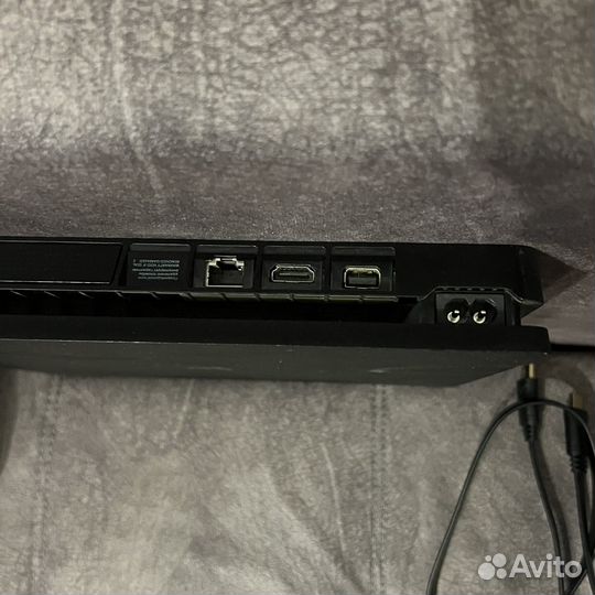 Sony PS4 Slim 1tb 2008B