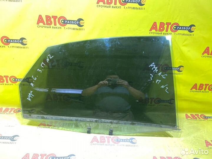 Стекло заднее правое Audi A6 C5 APU 2000