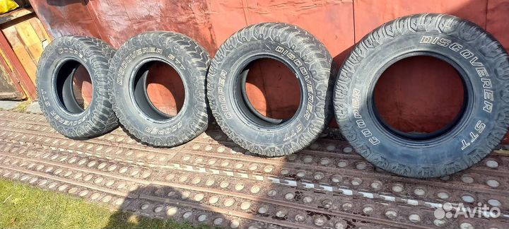 Cooper Discoverer STT 265/75 R16