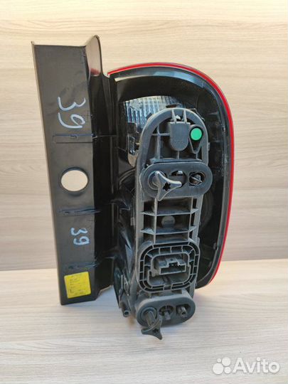 Фонарь задний левый Renault Duster