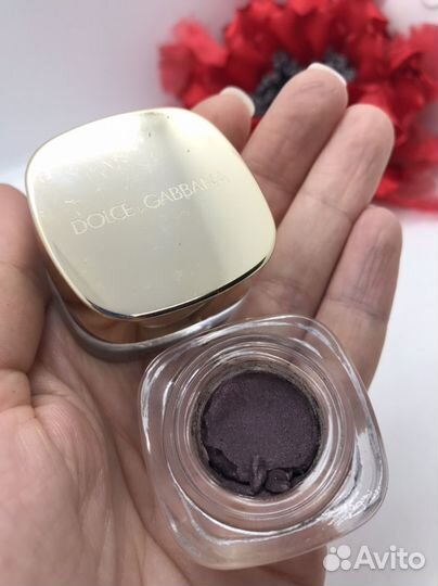 Тени для век dolce новые дефект