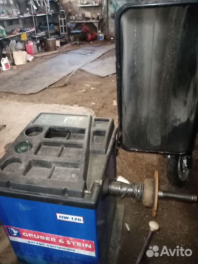 Станок для шиномонтажа