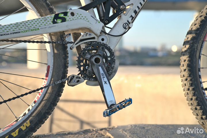 Двухподвес на раме Commencal Meta 6