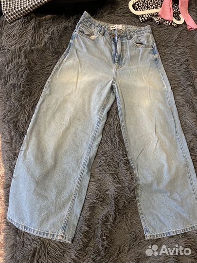 Джинсы широкие