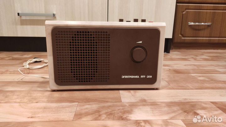 Радиоприёмник Электроника