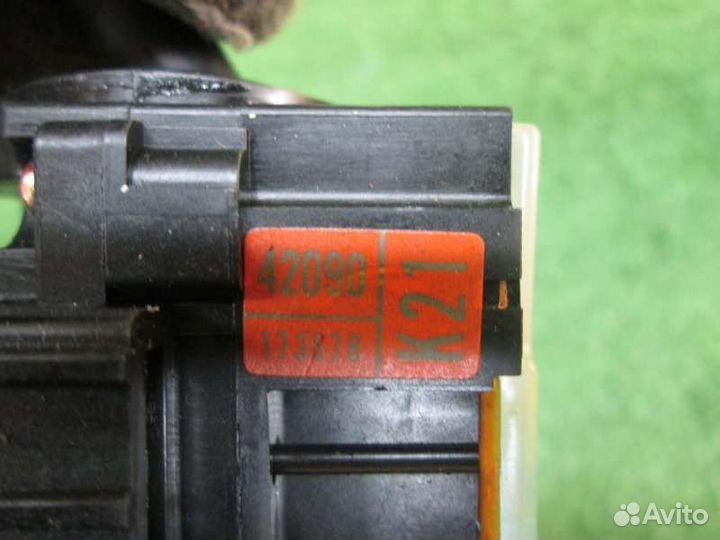 Гитара левая Toyota Corolla Fielder NZE121 1NZ-FE